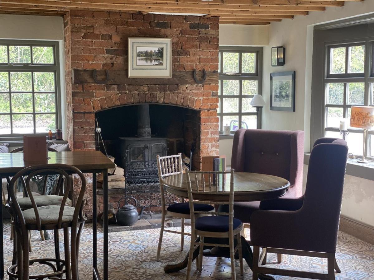 Burlton Inn Εξωτερικό φωτογραφία